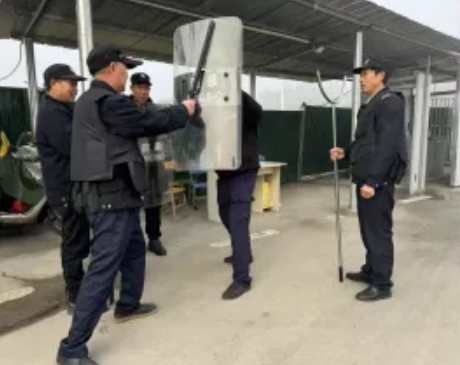 忠诚 尚法 重能 强警